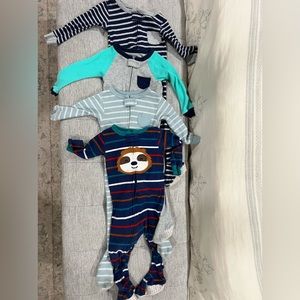 Carters Cotton One Piece Footed Pajamas, size 18 months, lot of 4